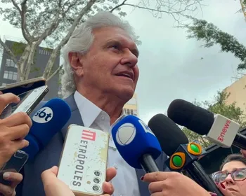 Caiado diz que Moraes "não tem condição" de seguir no STF após caso Vorcaro