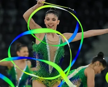 Campeã mundial de ginástica rítmica, Duda Arakaki receberá comenda na Câmara de Maceió