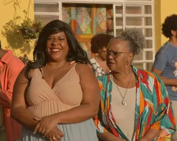 Cinco filmes disponíveis na Netflix para quem amou Barraco de Família