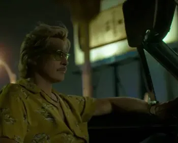 Cliff Booth, personagem de Brad Pitt, se envolve em ainda mais desventuras