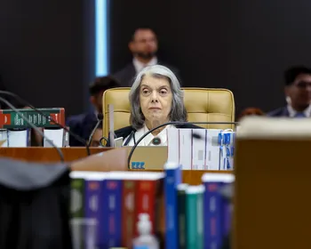 Com 4 a 4, Cármen empata julgamento para juntar casos de Moraes e Mendonça