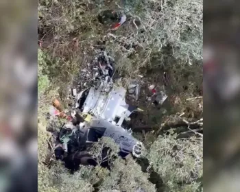 Corpos de Rick e dos demais integrantes de helicóptero são resgatados em SC