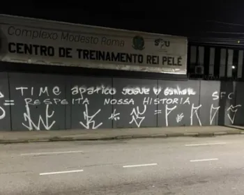 CT do Santos é pichado após derrota para o Palmeiras na Copa do Brasil