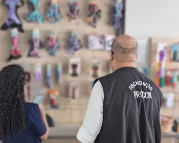 Denúncias de consumidores levam Procon a fiscalizar clínicas e petshops em Maceió