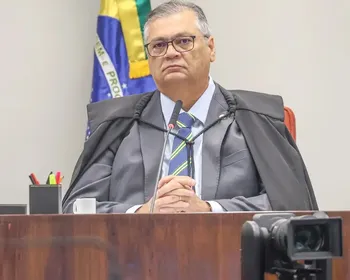 Dino determina afastamento do presidente do TCE do Maranhão