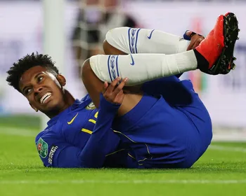 Estêvão perde espaço no Chelsea de Xabi Alonso e tem só 25 minutos na Premier League
