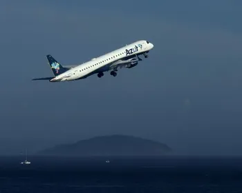Estudo estima passagens aéreas 16% mais caras com reforma tributária