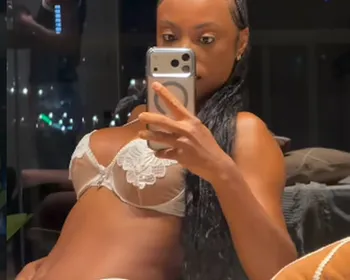 Ex-BBB Lumena exibe corpo definido só com lingerie e detalhe chama atenção