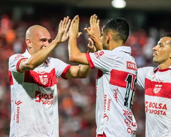 Fábio Matias explica ausência de reforços em vitória do CRB: "Processo de chegada"