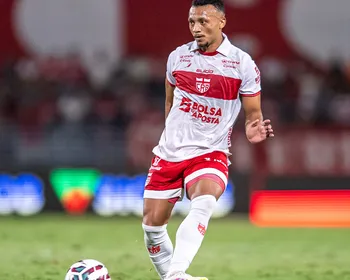 Fábio Matias mexe na lateral do CRB pelo segundo jogo seguido para enfrentar o Sport