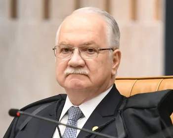 Fachin assume relatoria de procedimento que envolve Moraes e Vorcaro