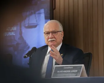Fachin cria regra para evitar direcionamento de petições a ministros do STF