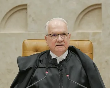 Fachin pede que Mendonça derrube sigilo de ação sobre pagamentos de Vorcaro