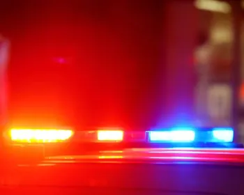 Filha é presa suspeita de matar o próprio pai com dois tiros dentro de casa