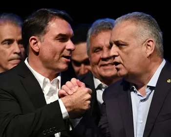 Flávio Bolsonaro define agenda para Alagoas em agosto; veja data