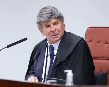 Fux derruba decisão de Dino sobre posts envolvendo Nossa Senhora