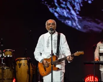 Gilberto Gil deixa tom de despedida no ar em show no Rock in Rio 2026