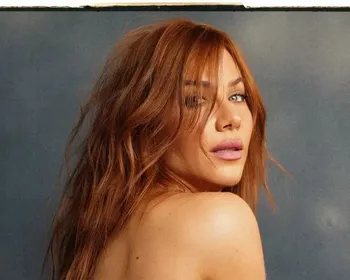 Giovanna Ewbank posa de topless ao celebrar aniversário de 40 anos