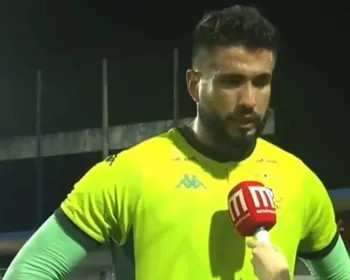 Goleiro do Nacional-AM perdeu o pai dias antes do acesso à Série C