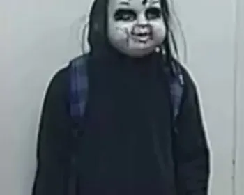 Homem com máscara de Chucky é preso após perseguir e ameaçar pessoas