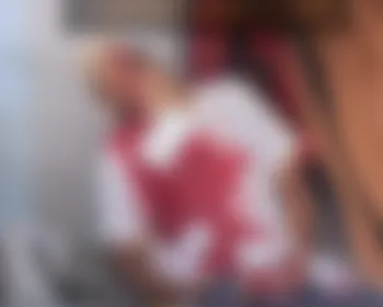 Homem é esfaqueado, tenta fugir, mas morre sentado em cadeira em Delmiro Gouveia