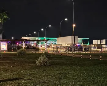 Homem joga mochila perto do STF e área é isolada por suspeita de bomba
