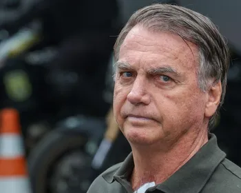 Homem usa nome de Bolsonaro para prestar serviço nas eleições