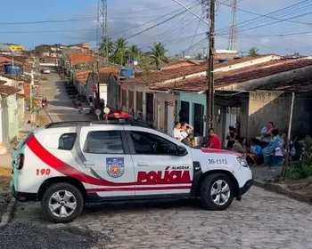 Irmãos de 15 e 17 anos são assassinados a tiros dentro de casa em Murici
