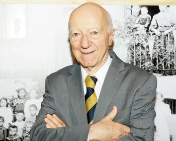 Jornalista esportivo Claudio Carsughi morre aos 93 anos