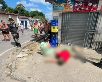 Jovem com passagens por porte ilegal, tentativa de homicídio e tráfico é morto a tiros em via pública de Rio Largo