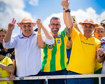 Leonardo Dias recebe Flávio Bolsonaro em Maceió e destaca força da direita
