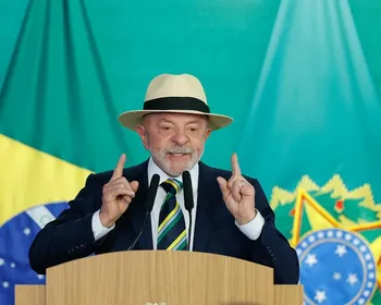 Lula defende reforma no STF: "Ninguém pode ficar 40 anos no cargo"