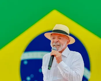 Lula sugere programa para ajudar clubes brasileiros endividados