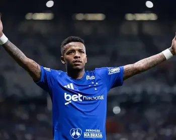 Matheus Pereira decide, e Cruzeiro vence o Flamengo pelo Brasileirão