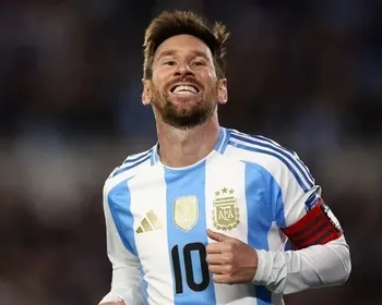 Messi anuncia aposentadoria da seleção argentina