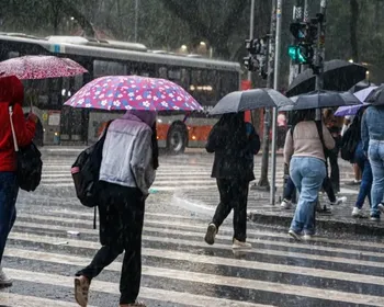 Ministra orienta britânicos a estocarem comida devido ao El Niño