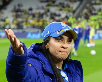 Museu digital da Fifa homenageia Marta com exposição interativa online