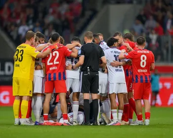 Musiala desmaia novamente durante amistoso do Bayern contra Heidenheim