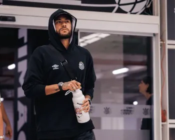 Neymar Jr. manda recado a Gabriel Jesus após ida ao Barcelona