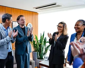 No Planalto, Lula, Janja e DiCaprio conversam sobre meio ambiente