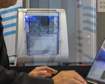 Novo computador quântico educacional passa a ser usado no Senai