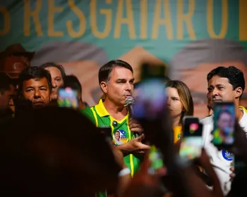 Nunes Marques dá 24h para Instagram remover vídeo que liga Flávio ao Master