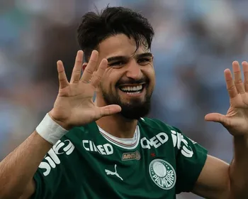 Palmeiras anuncia renovação de Flaco López até 2030
