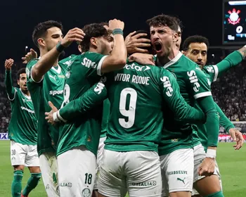 Palmeiras faz aniversário e revive decisão histórica no mesmo dia de duelo com o Santos
