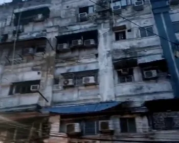 Pelo menos 9 pessoas morrem em incêndio em hotel na Índia