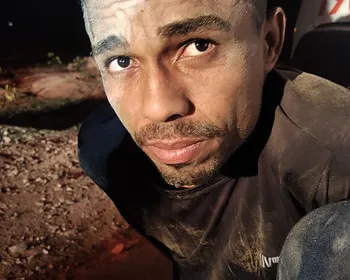 Perseguição após homicídio termina em capotamento e deixa um morto em Ipioca