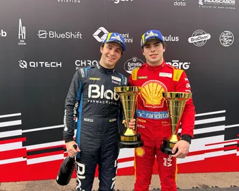 Porsche Cup: Comparatto e Baptista brilham e vencem etapa no DF