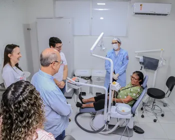 Prefeitura de Penedo lança programa para ampliar oferta de próteses dentárias