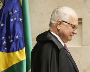Presidente do STF cancela sessão em meio à crise entre ministros