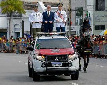 Presidente do TJAL representa governador de AL no desfile de 7 de Setembro